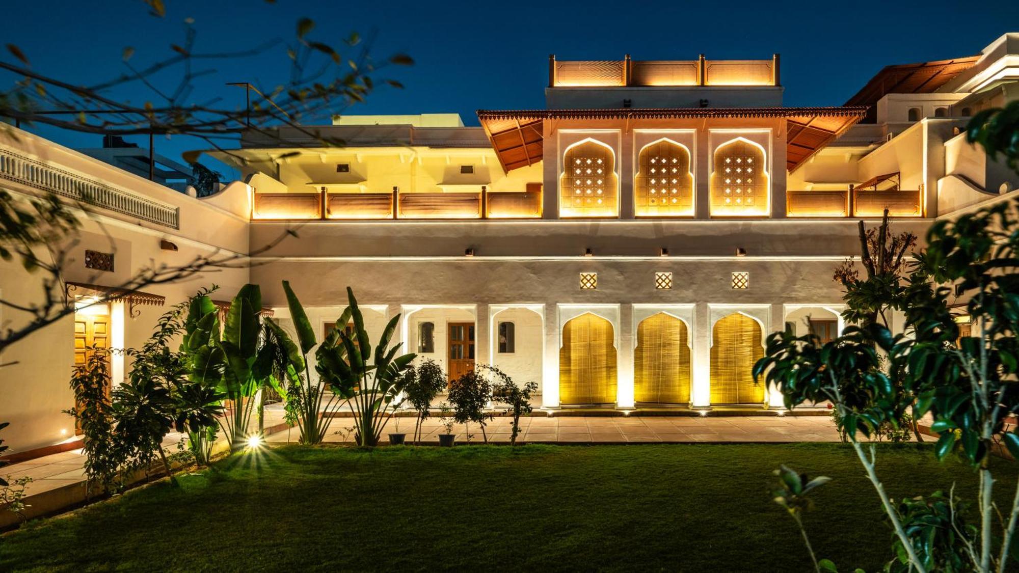 Sum Jaipur Hotel Exterior photo